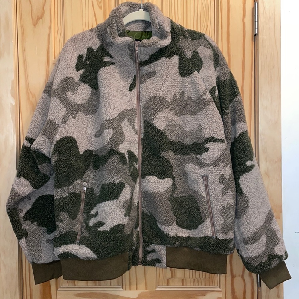BNWT WFS Burley Camo Camouflage Berber Fleece Hunting Coat Jacket